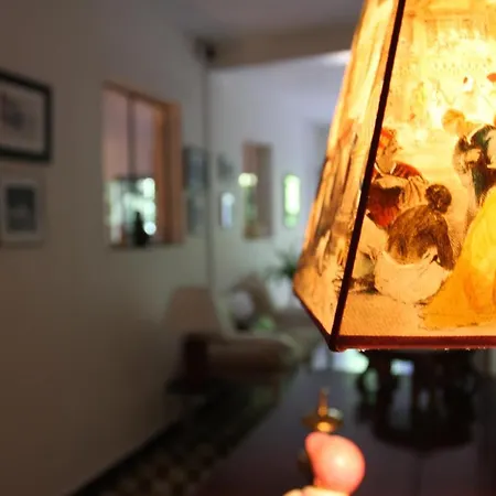 1er Consul Sas A Bussinca