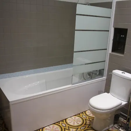 1er Consul Sas A Bussinca לינה וארוחת בוקר בוקוניאנו