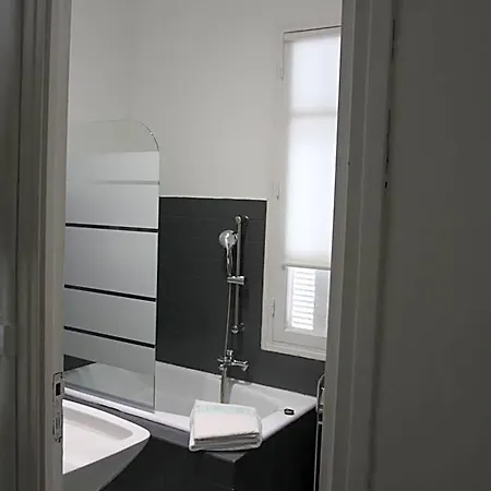Bed & Breakfast 1er Consul Sas A Bussinca