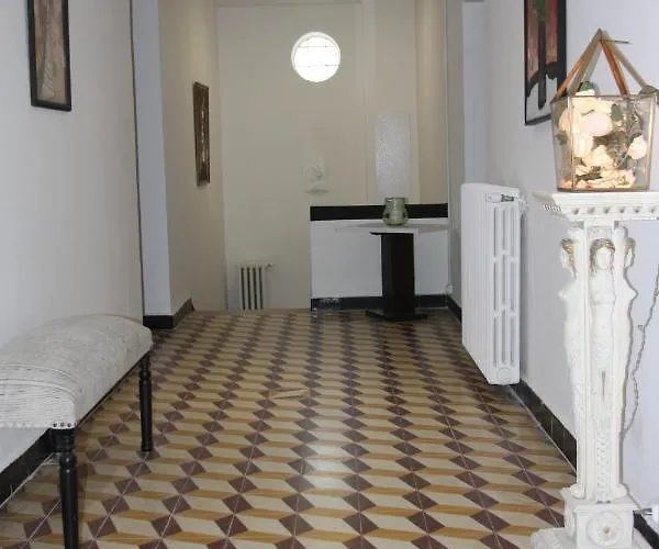 1er Consul Sas A Bussinca 3* Bocognano