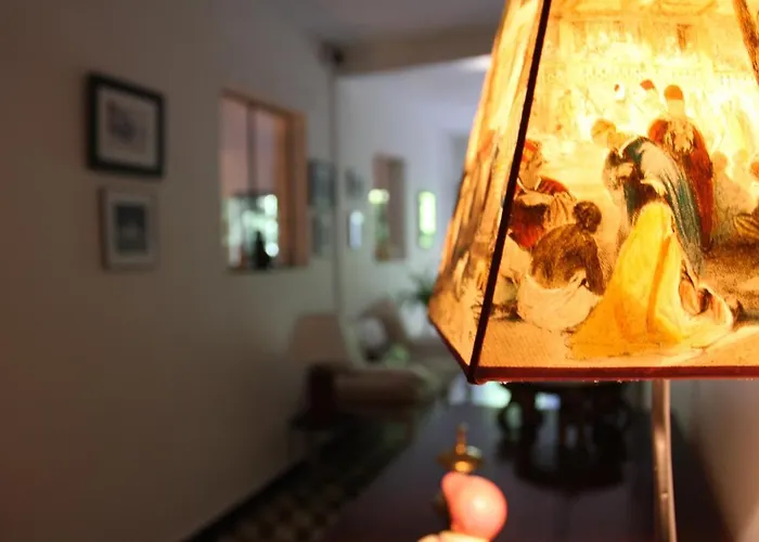 1er Consul Sas A Bussinca